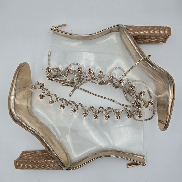 NWOT Cape Robbin Lookey Rose Gold Clear See-through Transparent Heeled Booties - Picture 9 of 16